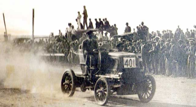 Tarihteki İlk Elektrikli Araba Yarışları