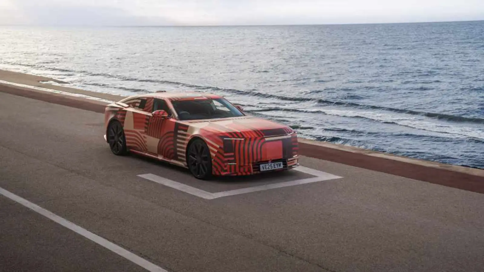 Jaguar Type 01 kamuflajlı prototipi